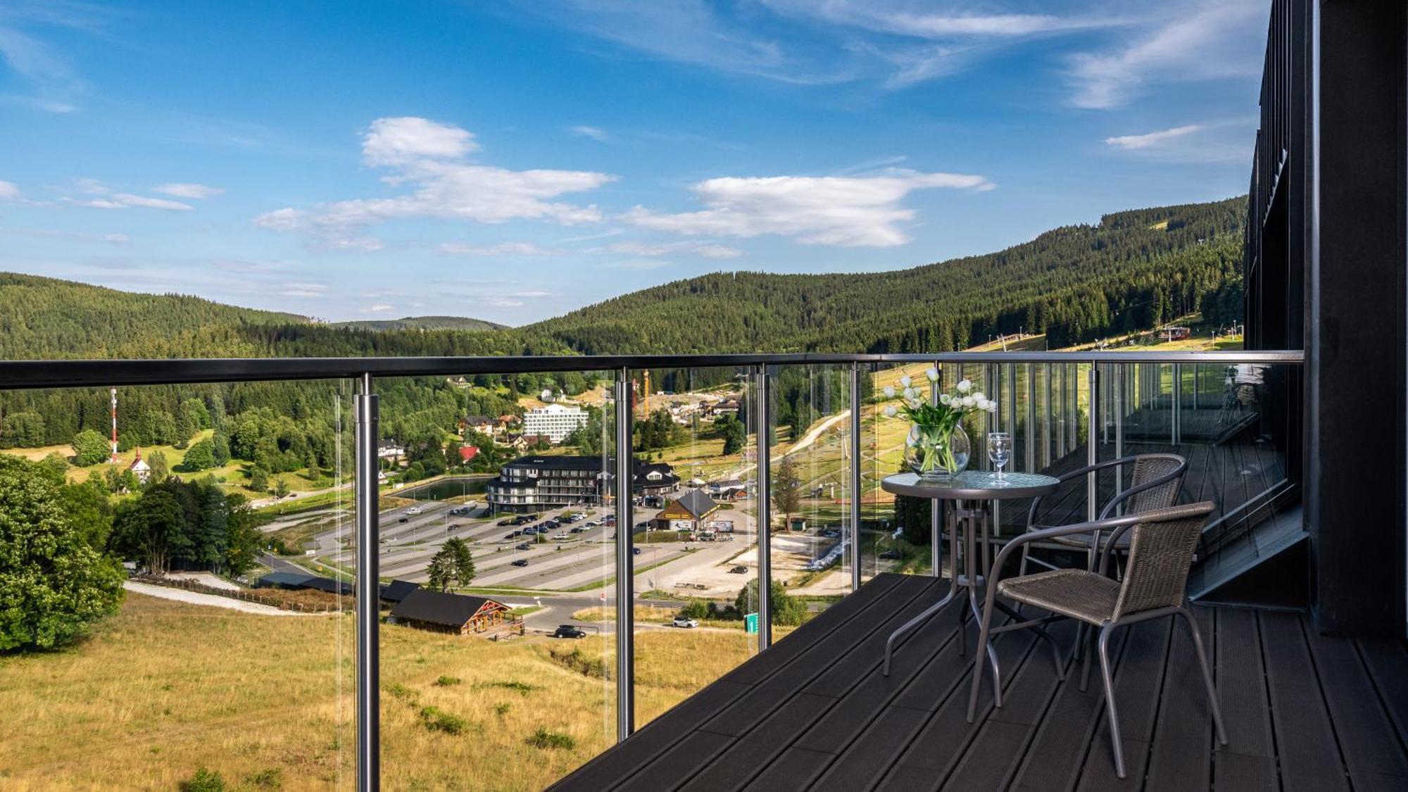 Panorama - Czarna Gora Resort By Sun & Snow Stronie Śląskie Eksteriør bilde